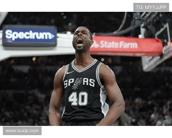 哈里森巴恩斯：从新秀到全能球员的成长之路与篮球梦想